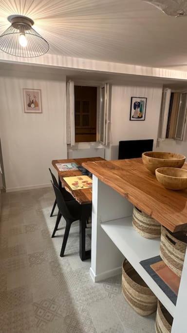 Appartement Cosy A Collobrières Buitenkant foto